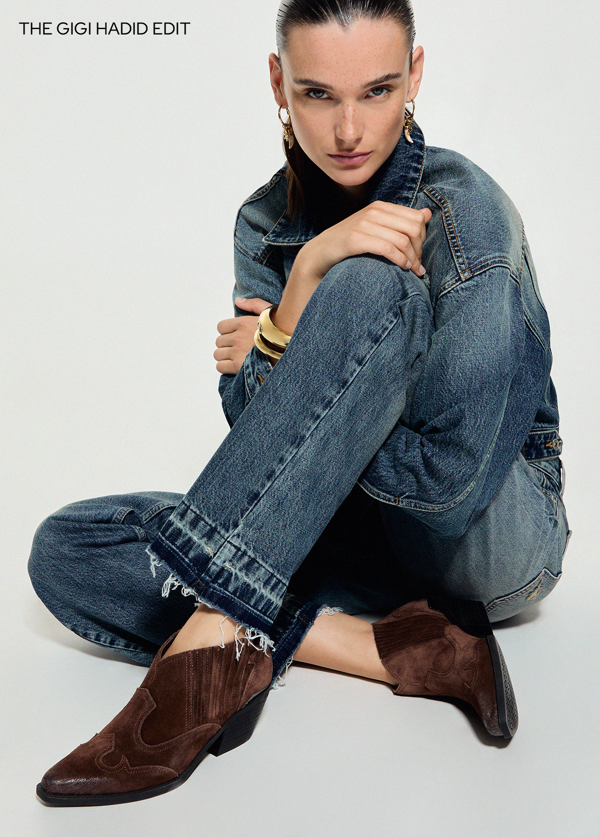 Liu Jo Facebook ad: Gigi Hadid interpreta lo stile Liu Jo con…