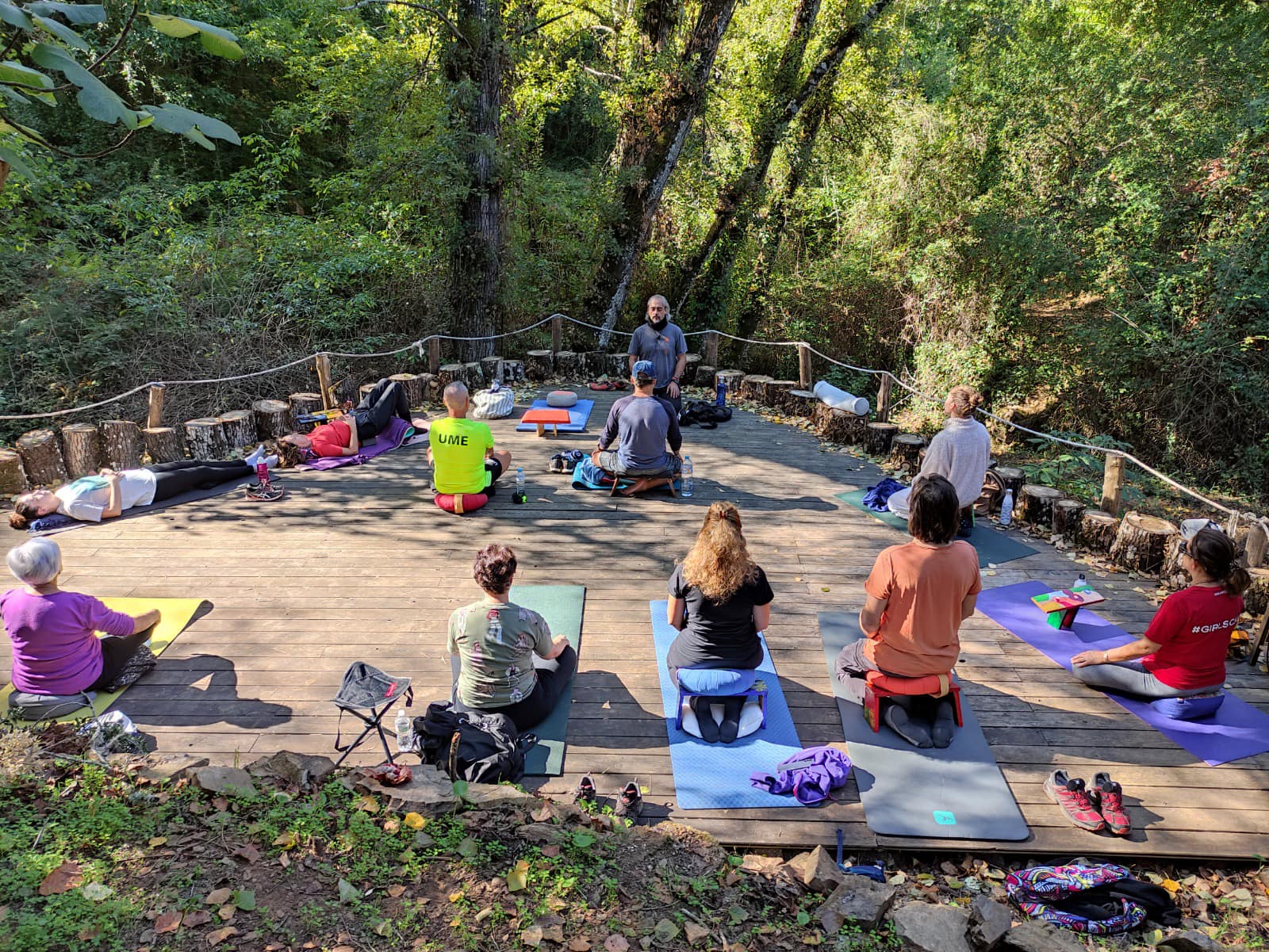 Mindfulness en Sevilla. Centro para la Reducción del Estrés y la Ansiedad Facebook ad: Retiros de silencio de un día (en Sevilla.) - tumindfulness