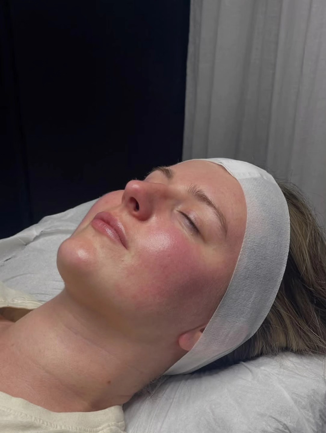 Carraro Beauty Salon Facebook ad