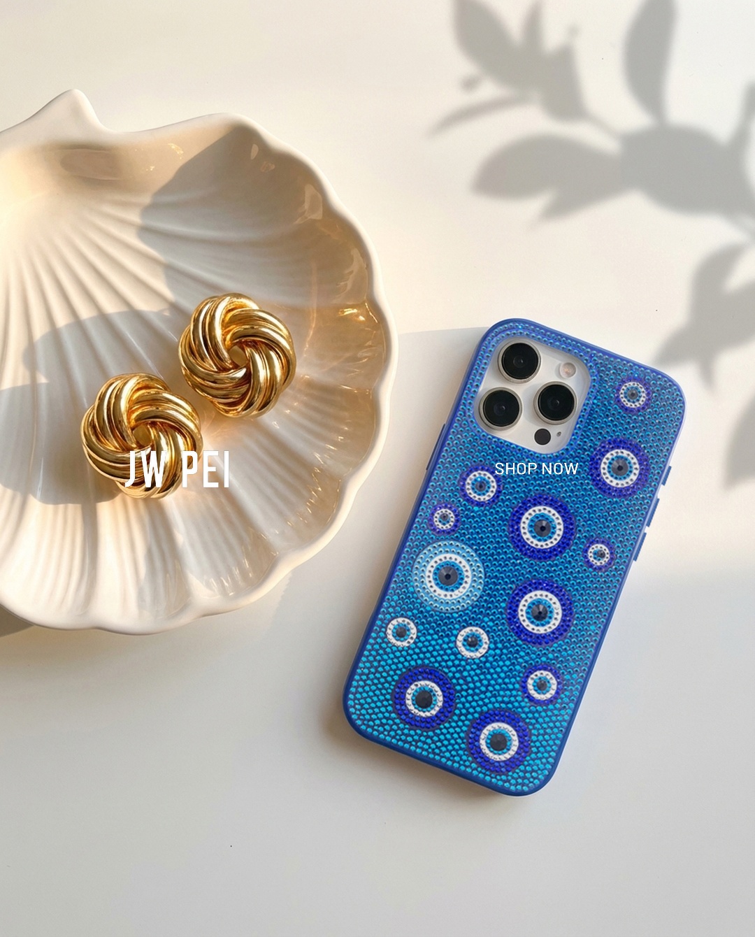 JW PEI FR Facebook ad: Coque de téléphone Œil Maléfique Ornée de Cristaux…