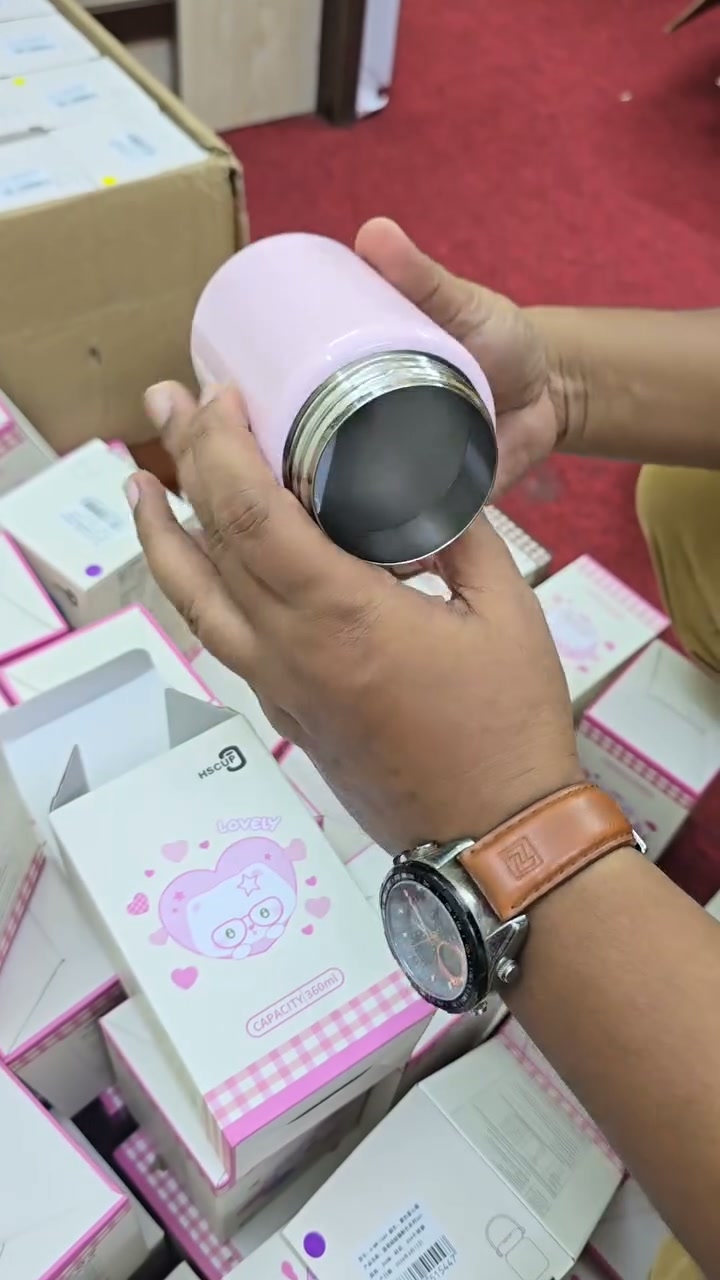 কিংশুক- Kingshuk Facebook ad: আগে প্রডাক্ট, পরে পেমেন্ট