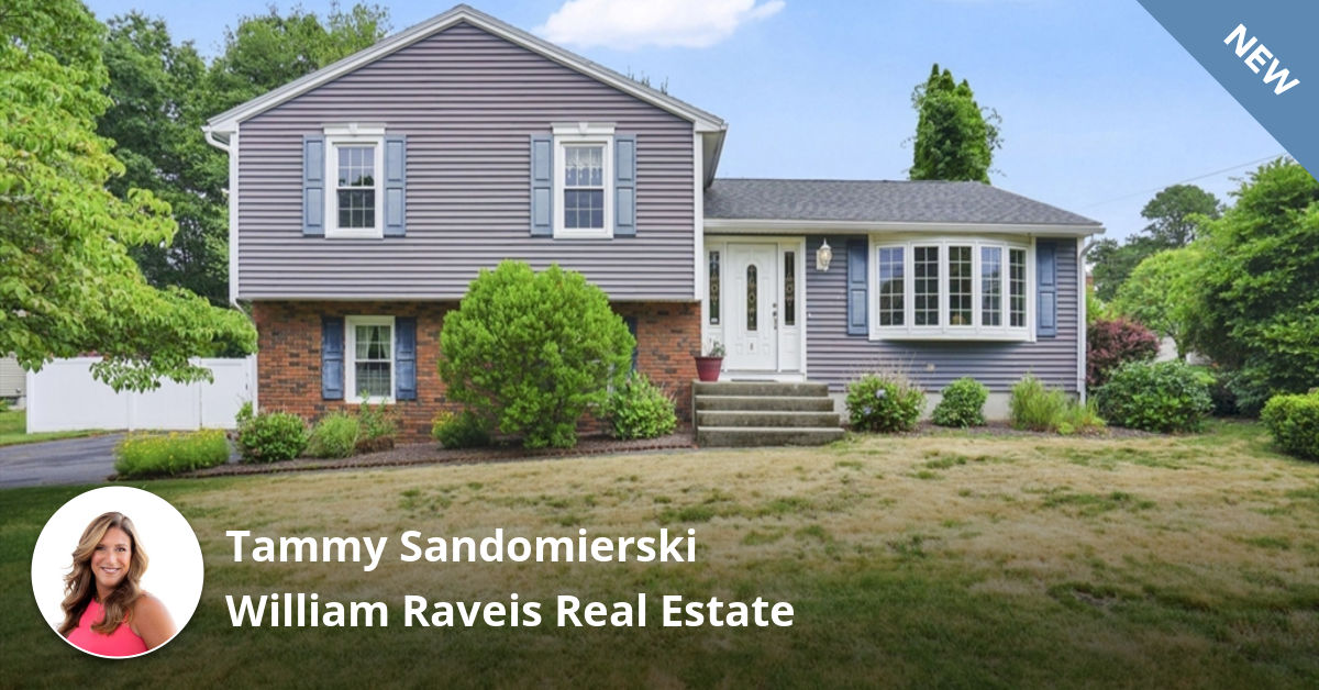 William Raveis Real Estate, Mortgage & Insurance Facebook ad