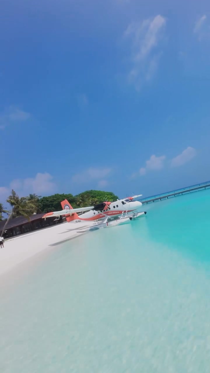 Zaha Travels Facebook ad: Let’s Find Your PERFECT Island Escape