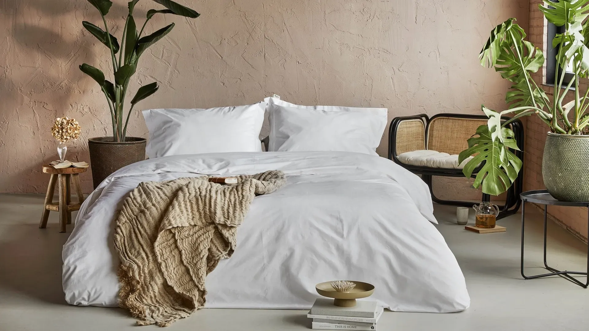 Mundo Mio Facebook ad: Mundo Mio, Furniture, Home Decor & Lifestyle on Curacao…