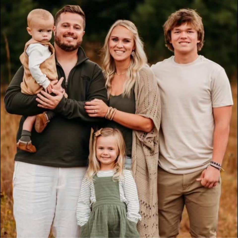Williams Family Chiropractic Clinic Facebook ad: From your child's first steps to optimal performance…