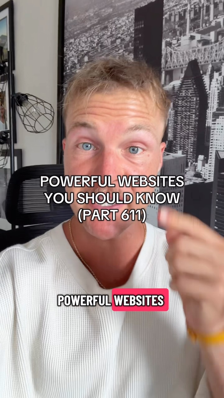 Enhancv Facebook ad: Comment Resume and ill send you the link