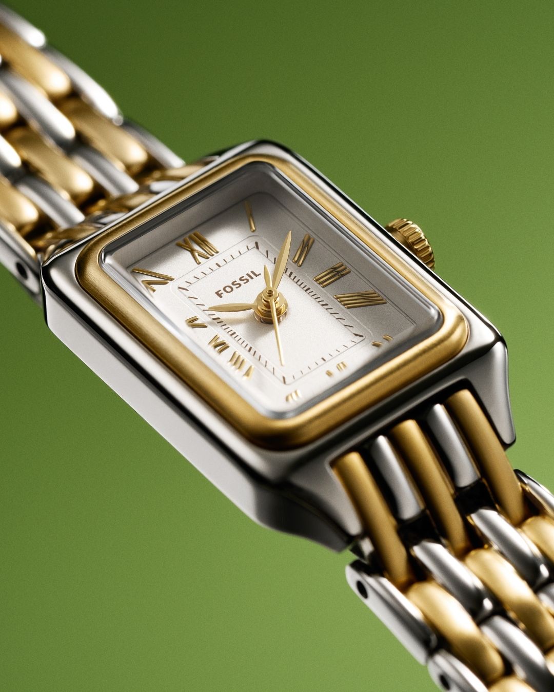 Fossil Facebook ad from Jun 3, 2026