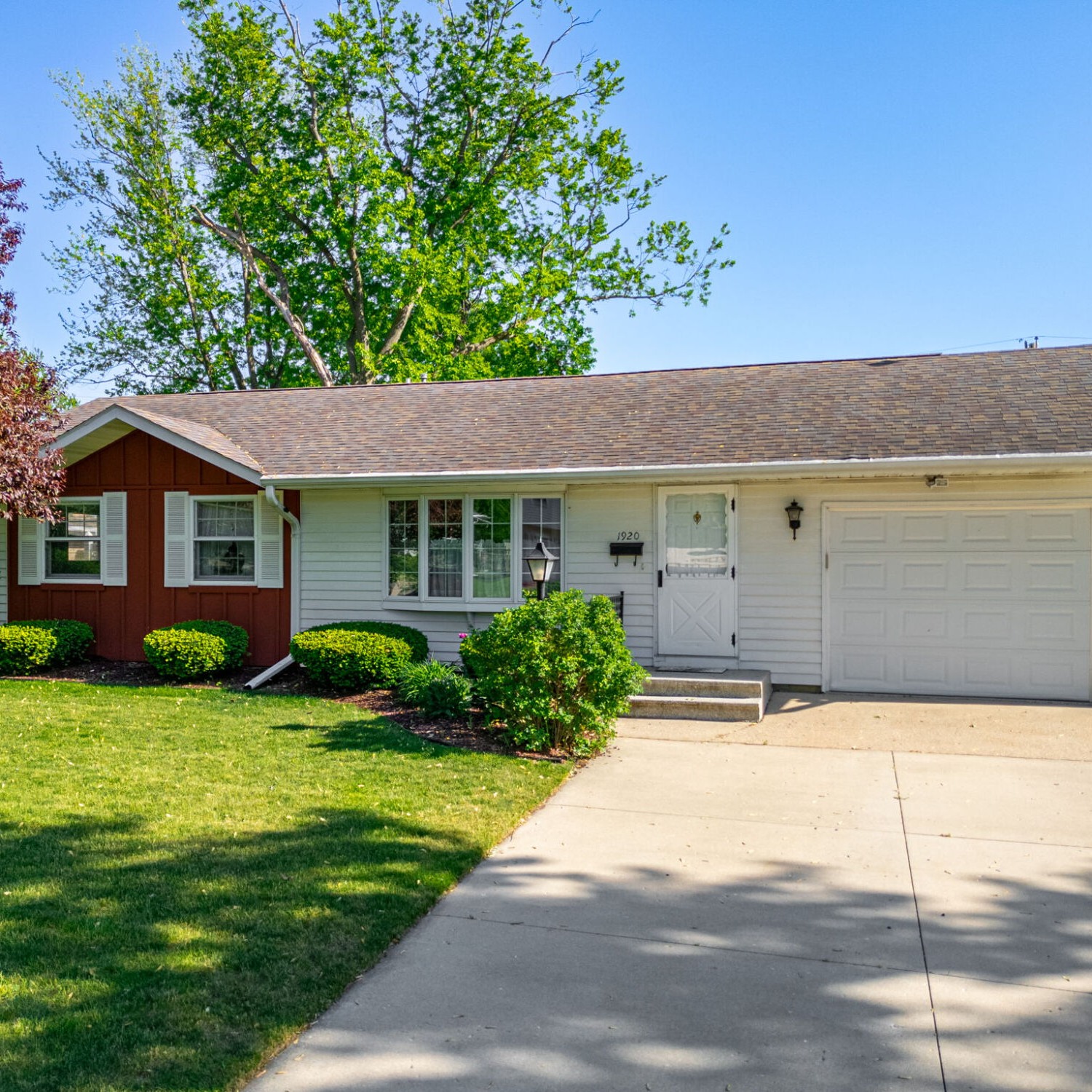 Beloit Auction & Realty Facebook ad: Selling at Online Auction, Beloit, WI Ranch Home!