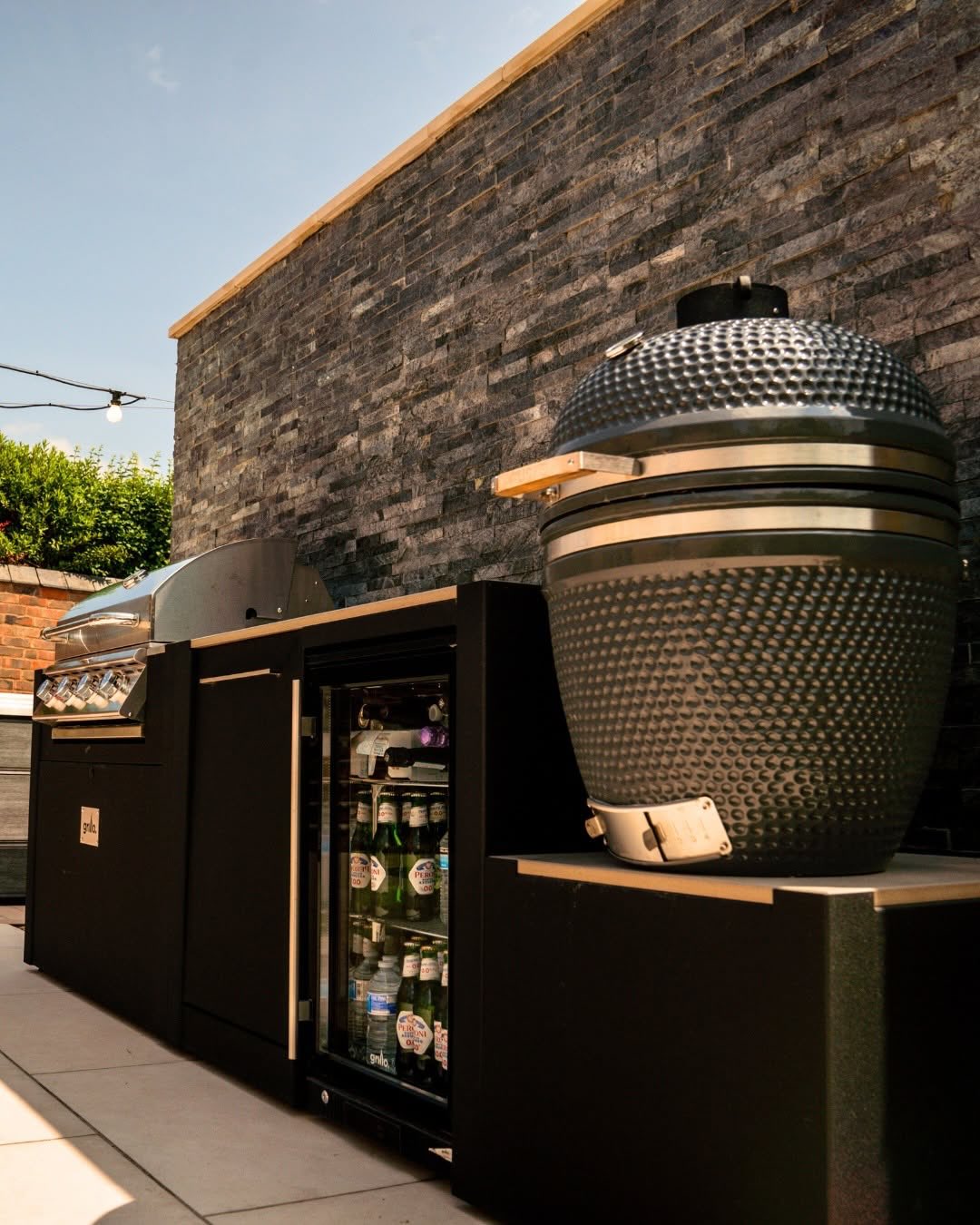 Barry Randall Facebook ad: This outdoor kitchen didn’t build itself.