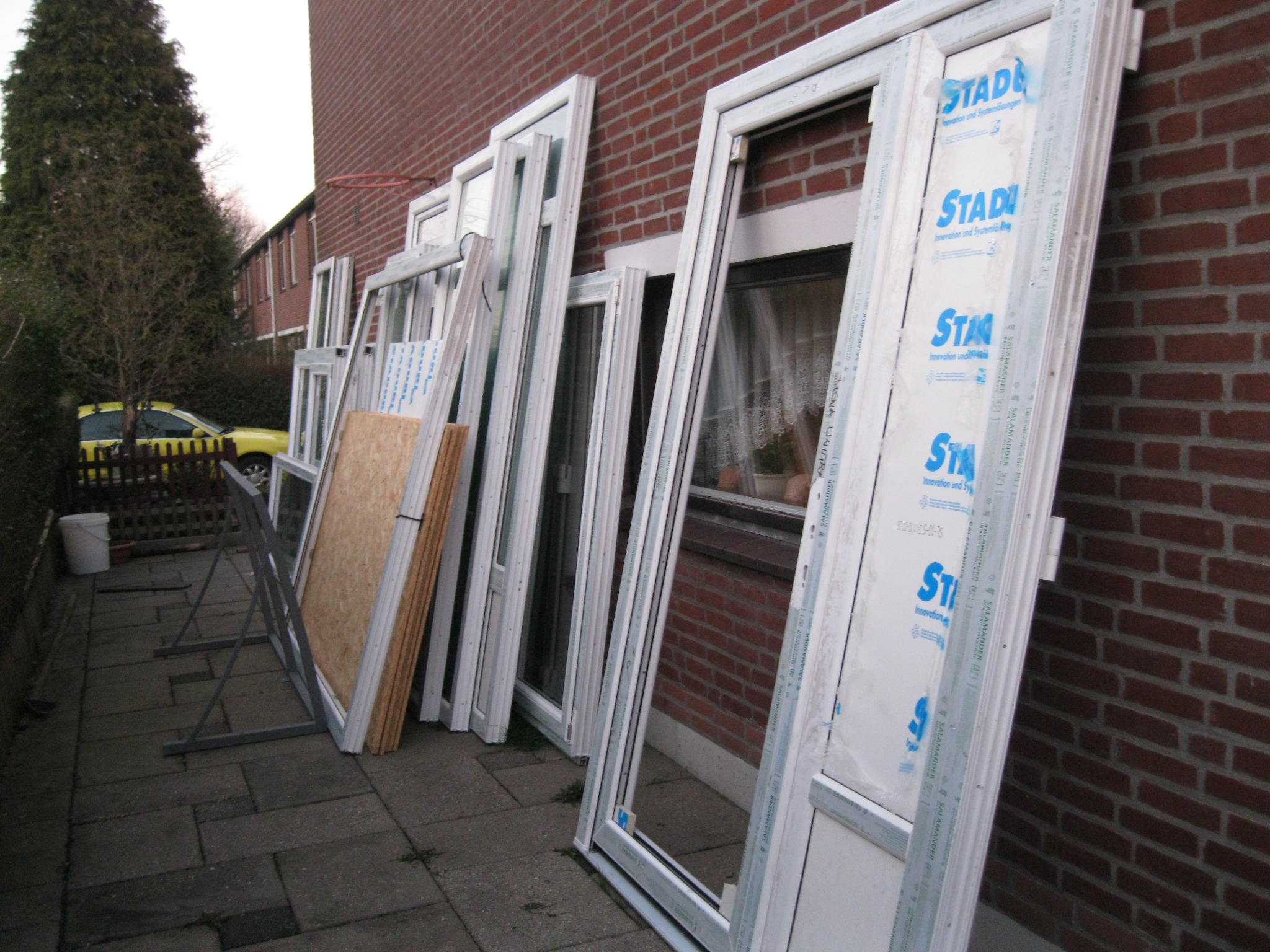 Renovatiegids - Bobex Facebook ad: Nieuwe ramen in 2025: bereken je besparing