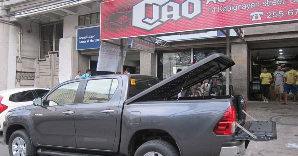CJAO AUTO Accessories Facebook ad