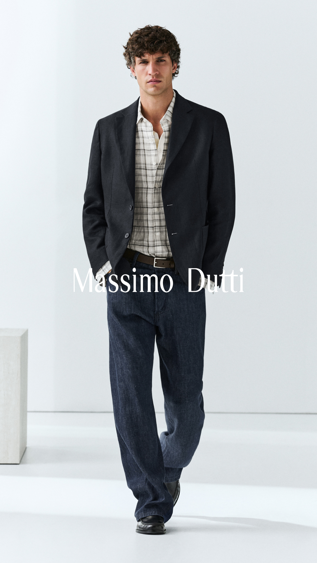 Massimo Dutti Facebook ad