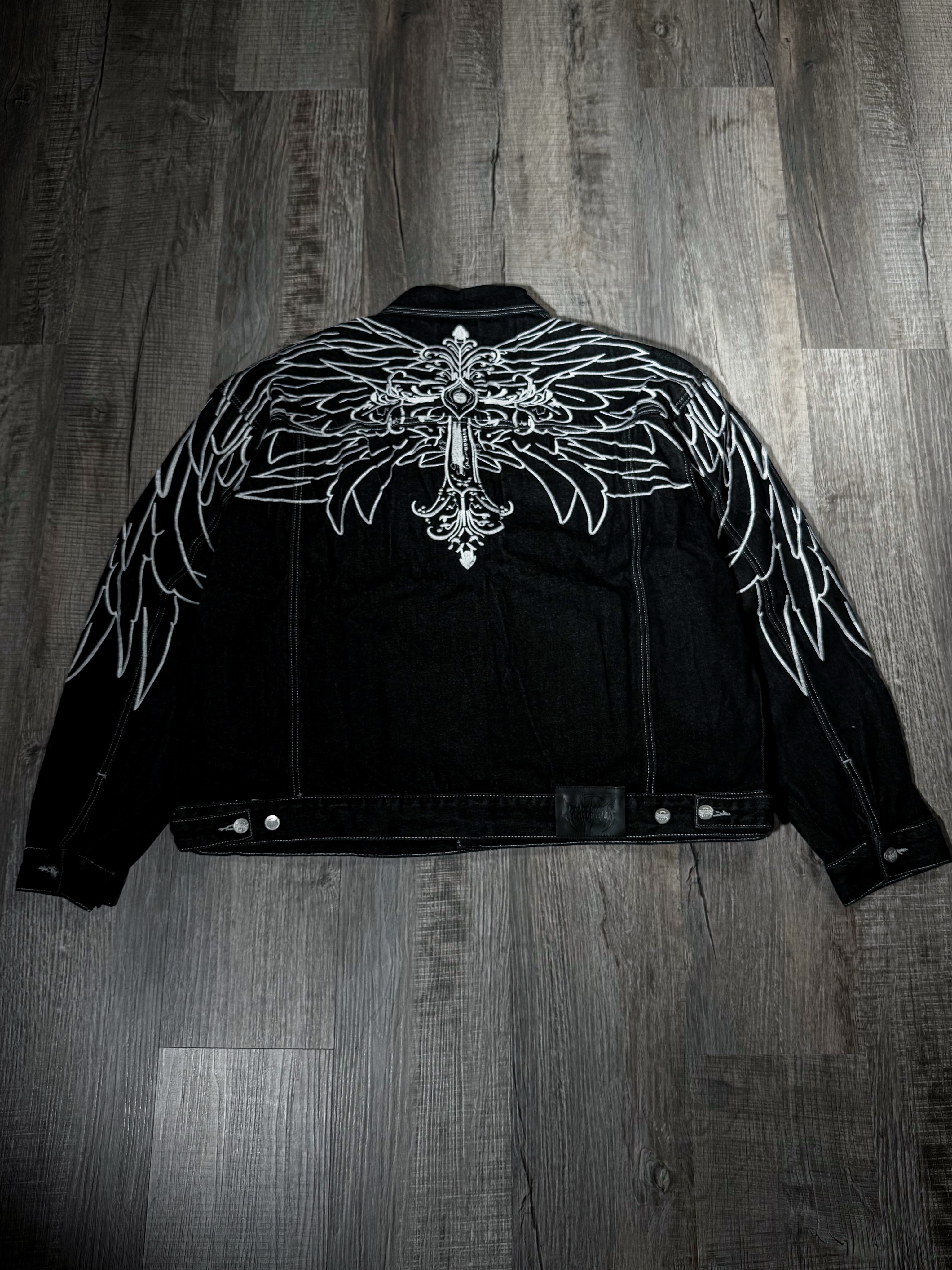 hell.vex Facebook ad: the centerpiece, the archangel jacket.