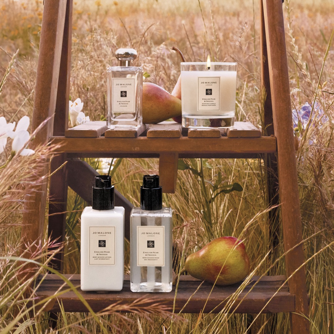 Jo Malone London Facebook ad