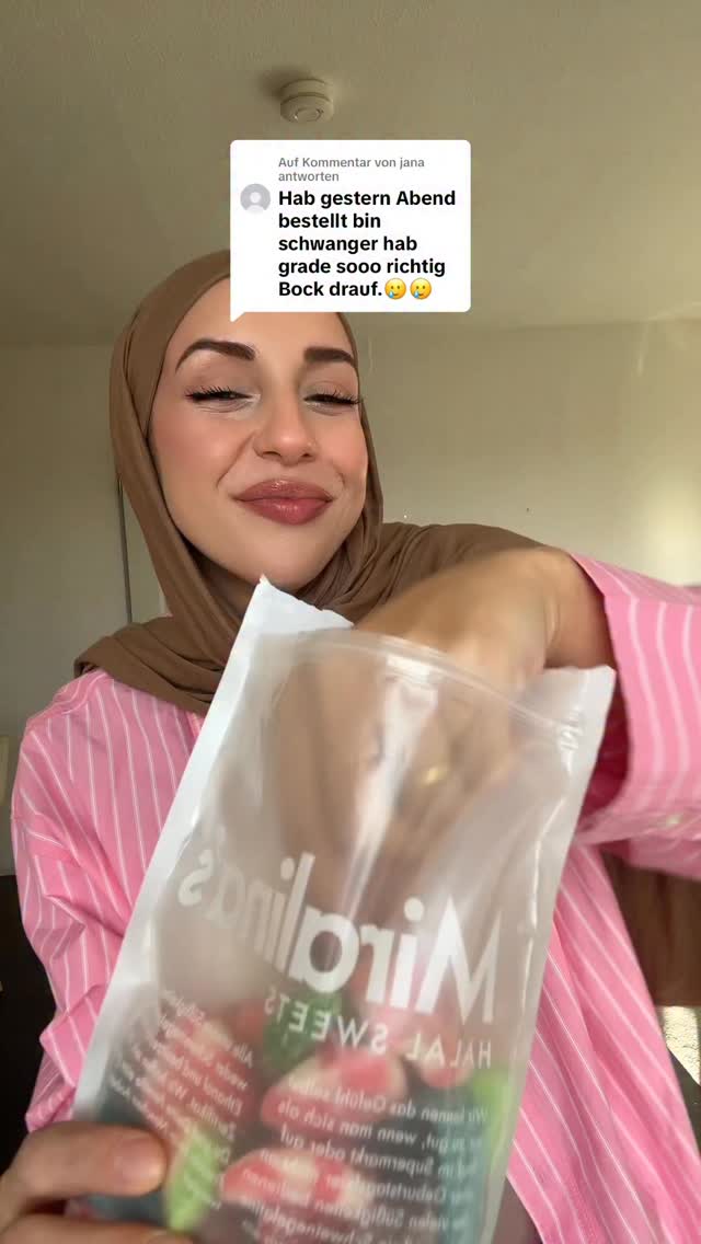 Miralina's Halal Sweets Facebook ad: Same Girl, Same