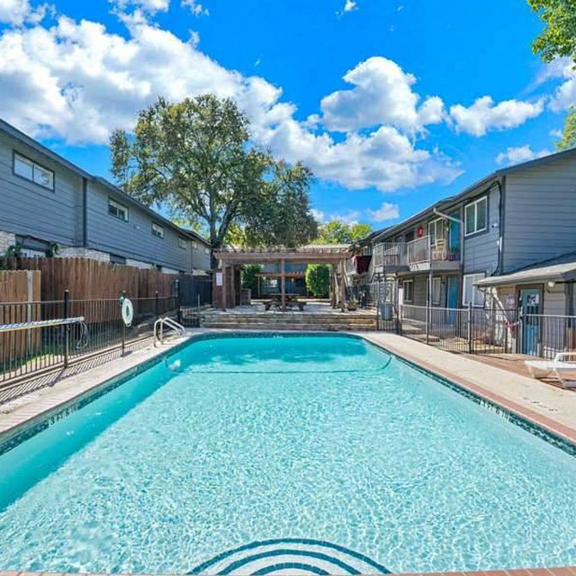 Zillow Apartments for Rent Facebook ad