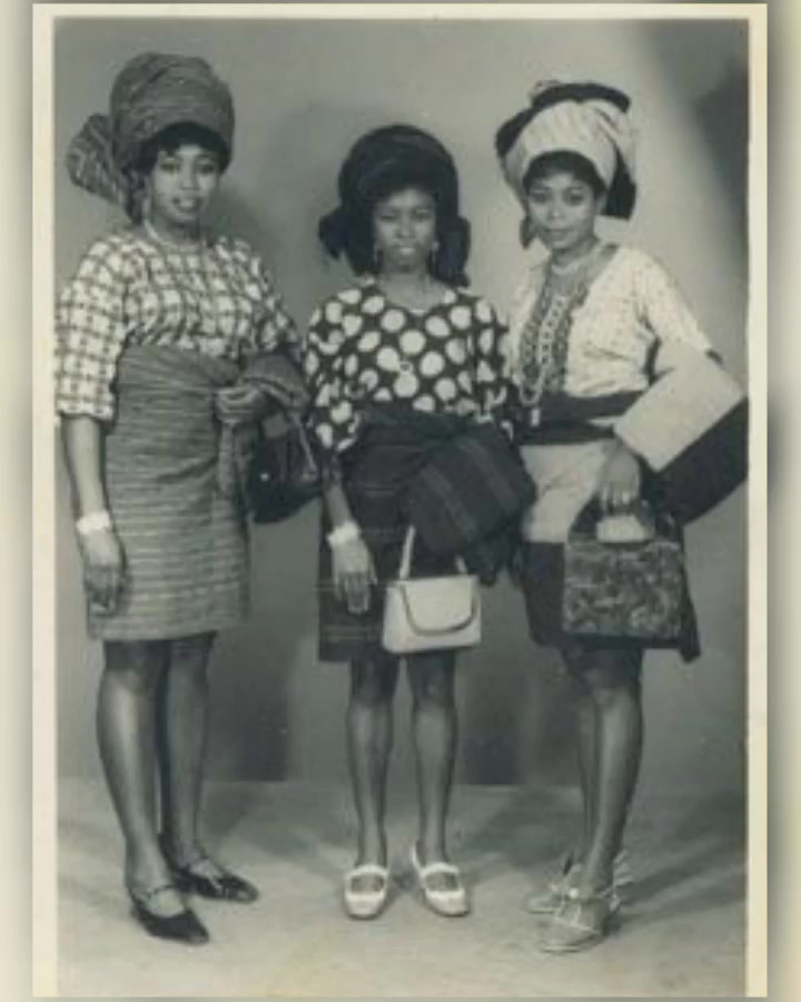 Réussite Digitale Afrique Facebook ad: Vos souvenirs ne méritent pas de s'effacer.