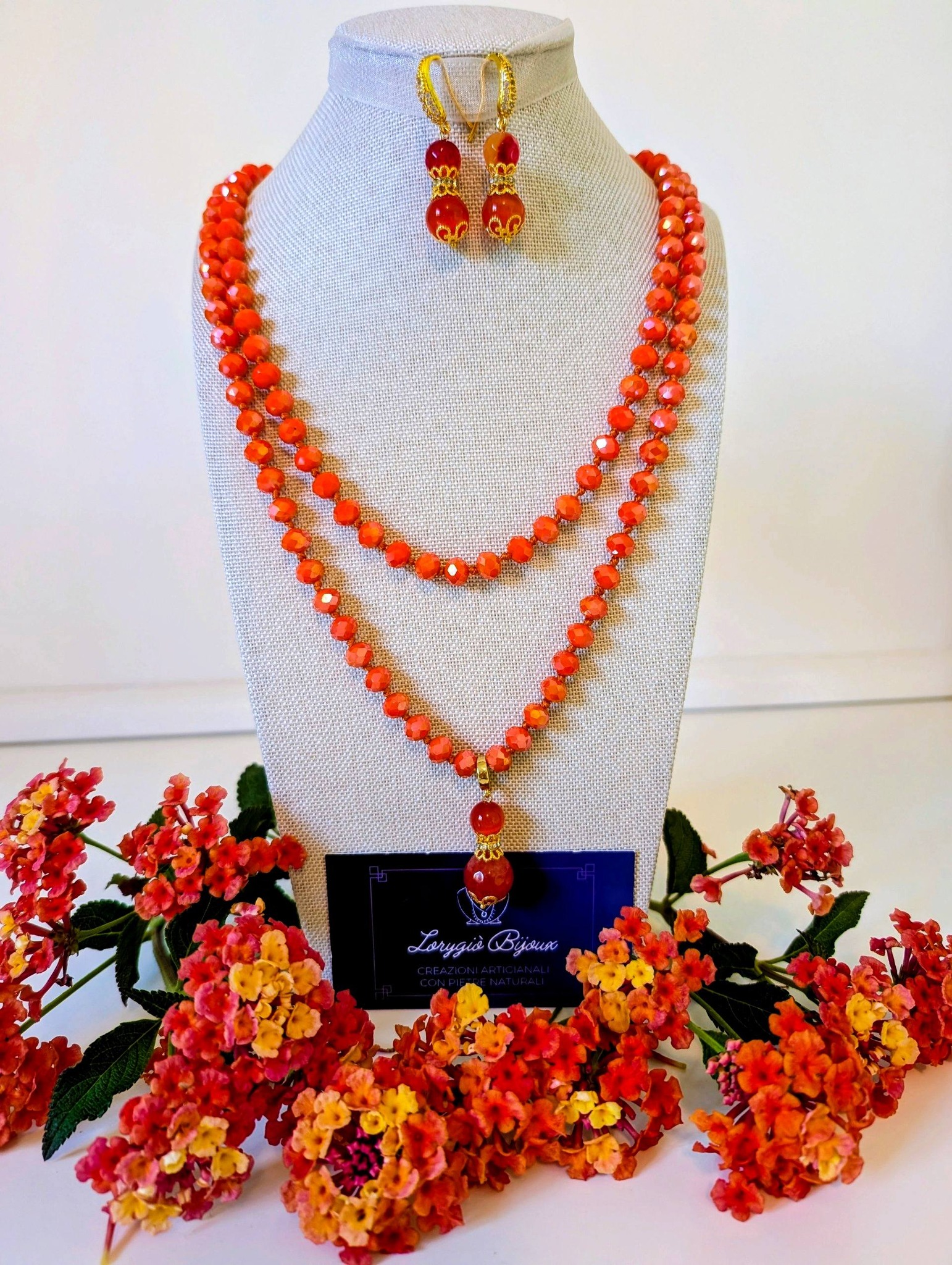 Lorygio' Bijoux Facebook ad: Gioielli artigianali creati rigorosamente a mano con Amore…