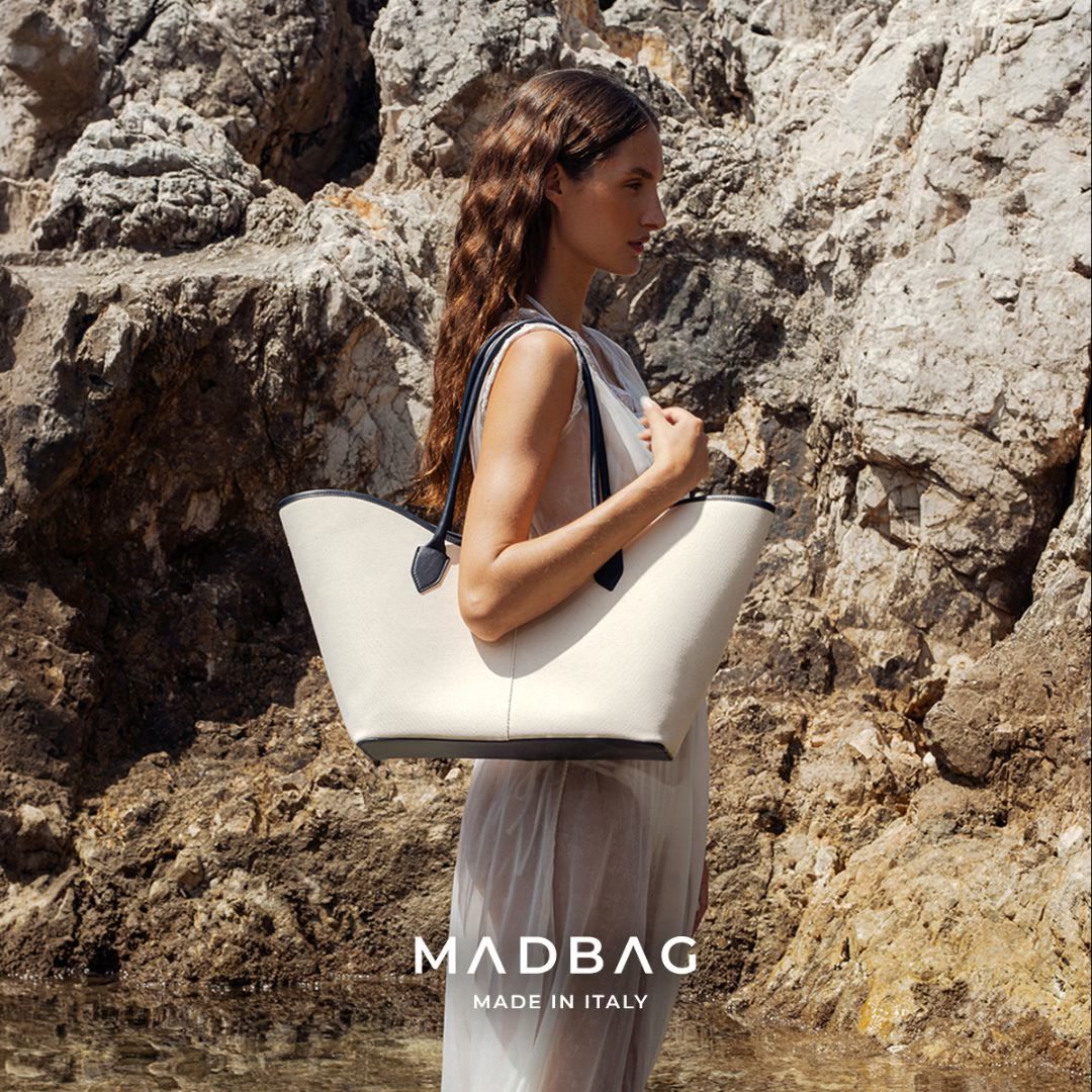 MAD BAG STORE Facebook ad: Shop now