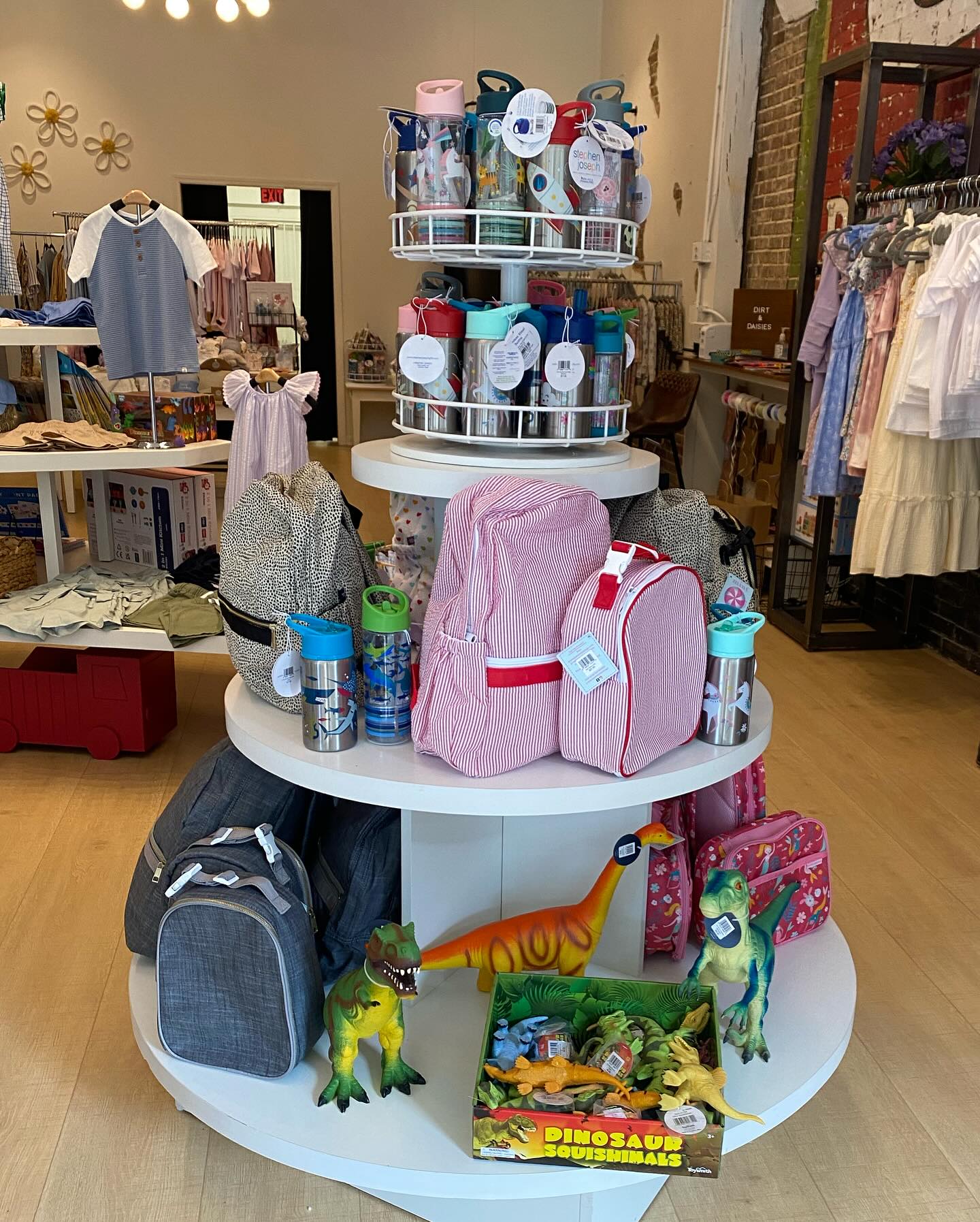 Dirt & Daisies Children’s Boutique Facebook ad