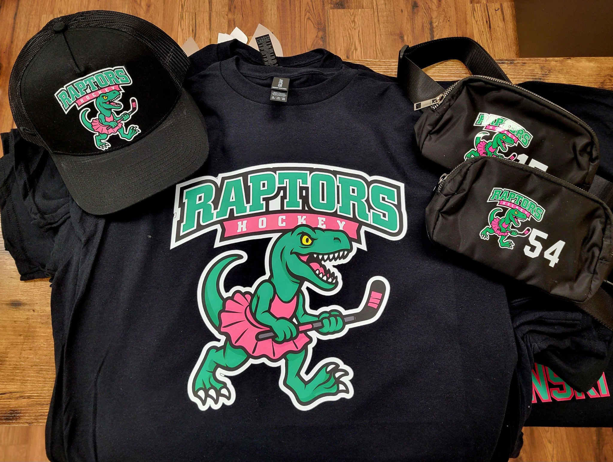 Create my Shirt Milwaukee Facebook ad: createmyshirtmke.com | custom t-shirt milwaukee | 5225…