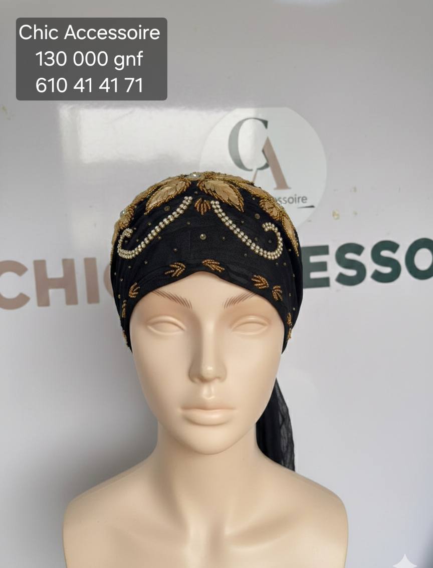 Chic Accessoire Facebook ad: Chics bonnets!