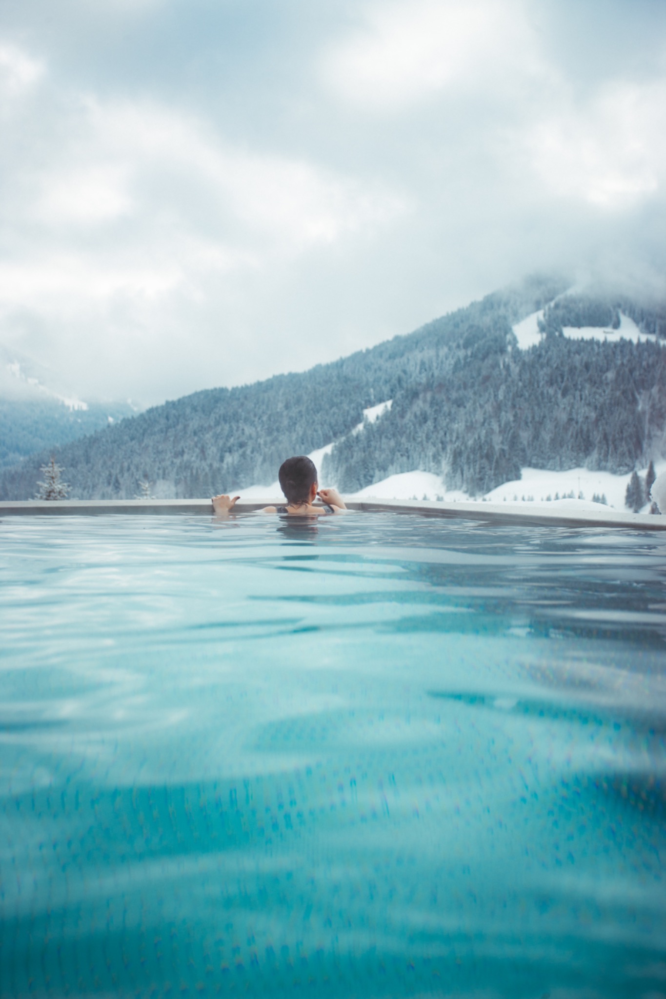 Berghotel Ifenblick Facebook ad: Du brauchst keinen besonderen Grund für Wellness, aber…