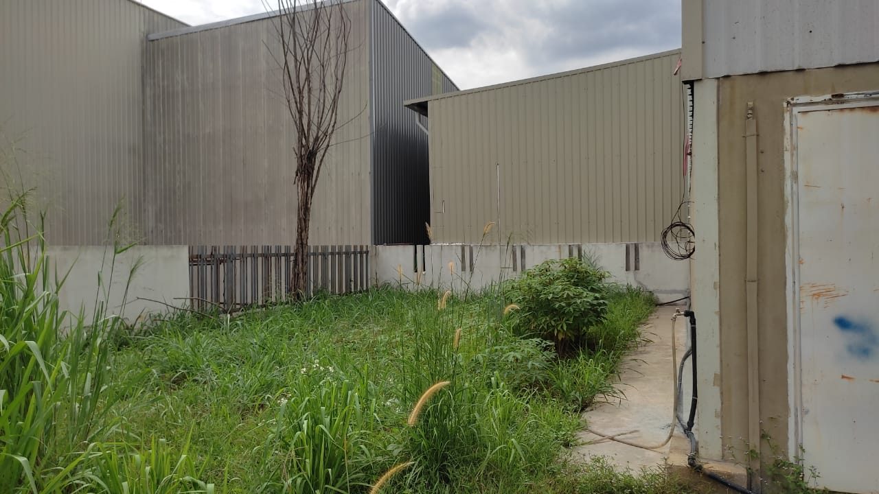 工业小吴 - HaoGuan Facebook ad: **CORNER SEMI-D FACTORY FOR RENT**