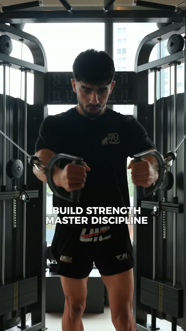Combat Fitness Cult Global Facebook ad: Everybody wants the belt.