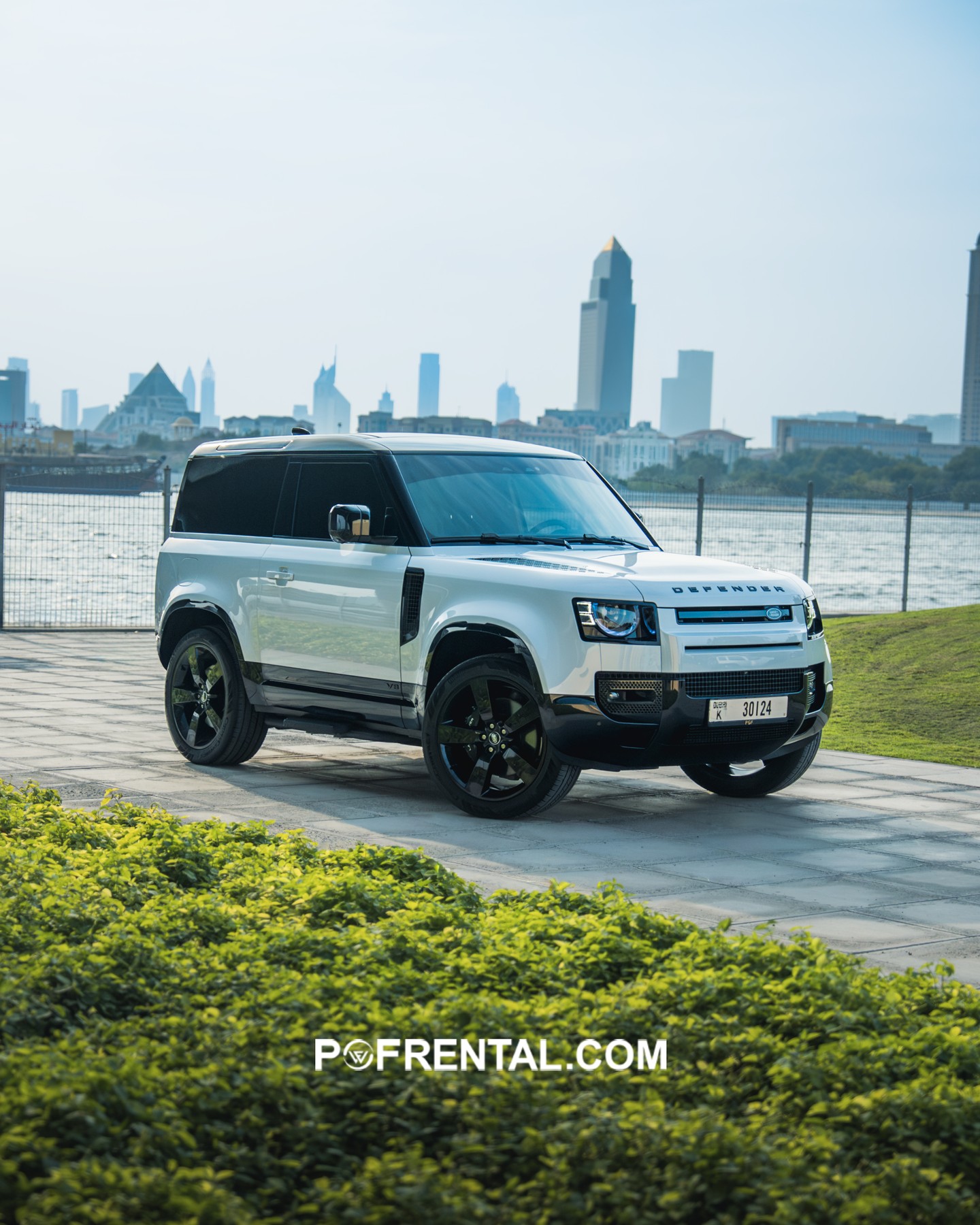 POF Rental - Luxury Car Rental Dubai Facebook ad: 𝐋𝐚𝐧𝐝 𝐑𝐨𝐯𝐞𝐫 𝐃𝐞𝐟𝐞𝐧𝐝𝐞𝐫 𝟗𝟎 𝐕𝟖