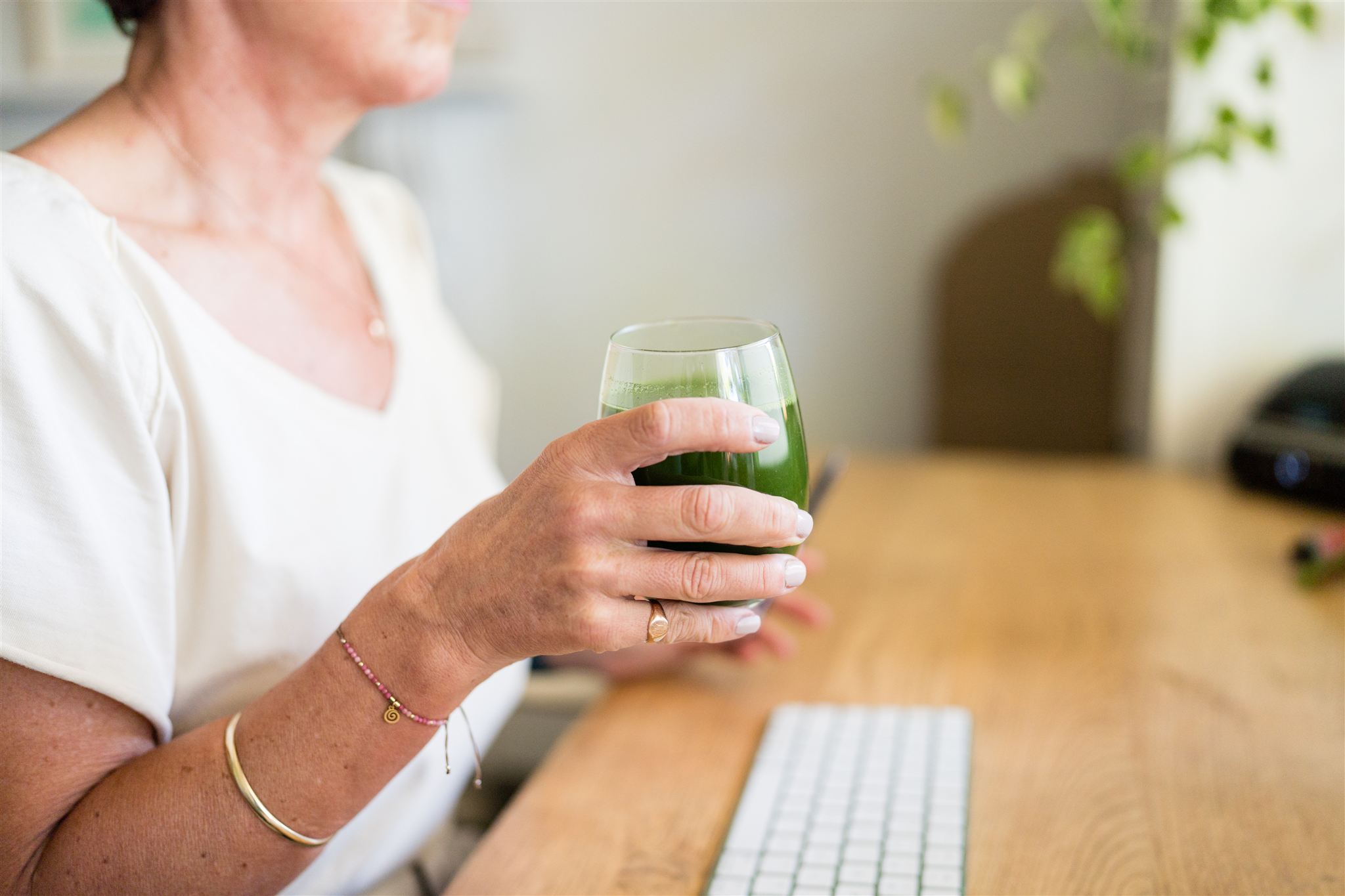 The Holistic Ingredient Facebook ad from May 18, 2026