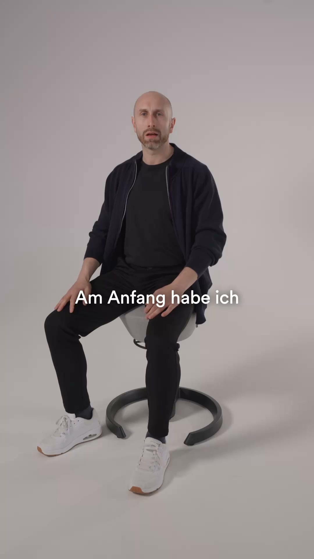 Aeris - Never just sit Facebook ad: Am Anfang war es ungewohnt … heute möchte ich nie wieder…