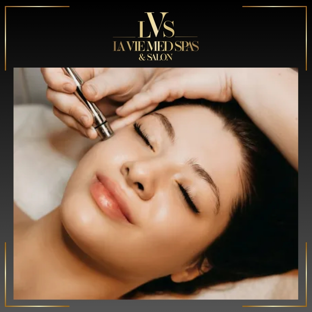 La Vie En Rainey Facebook ad: Relax And Rejuvenate In Our Luxury Spa