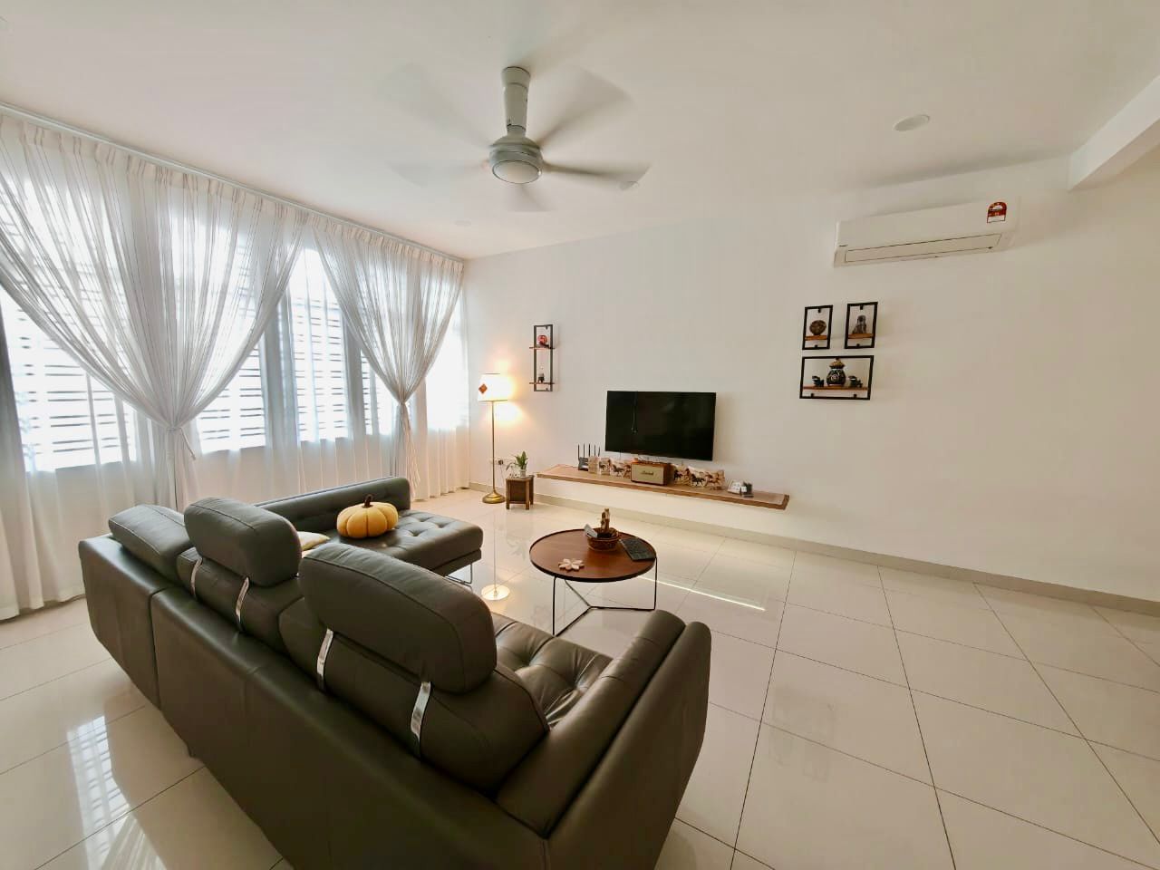 Matt Property Facebook ad: Bandar Putra Kulai IOI 区 | MUJI 风双层排屋出售