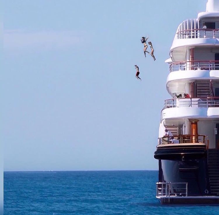 Natalie Brooks Facebook ad: The weird oil request on a mega yacht