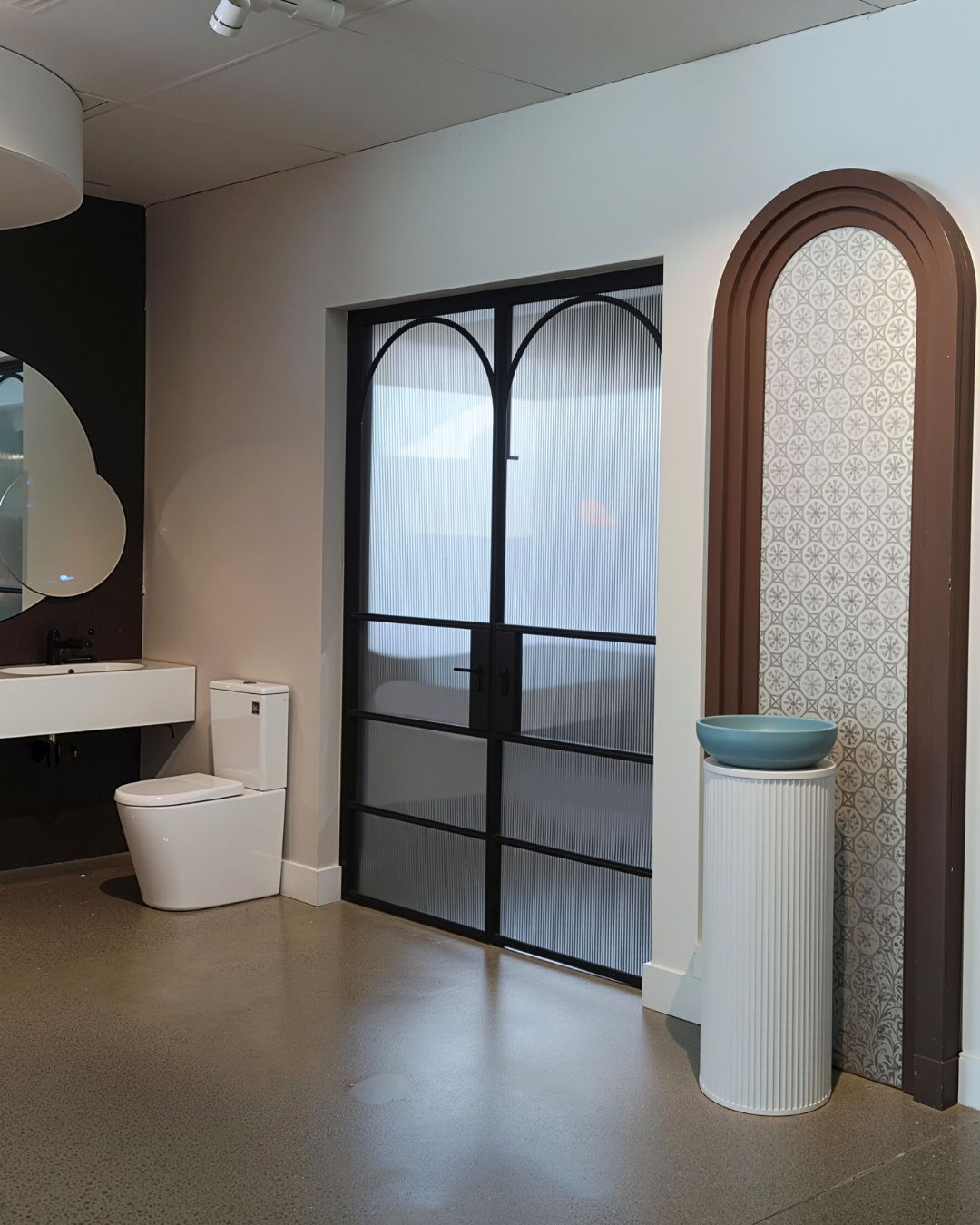 Aust Doors Co Facebook ad: Stunning Aluminium Doors