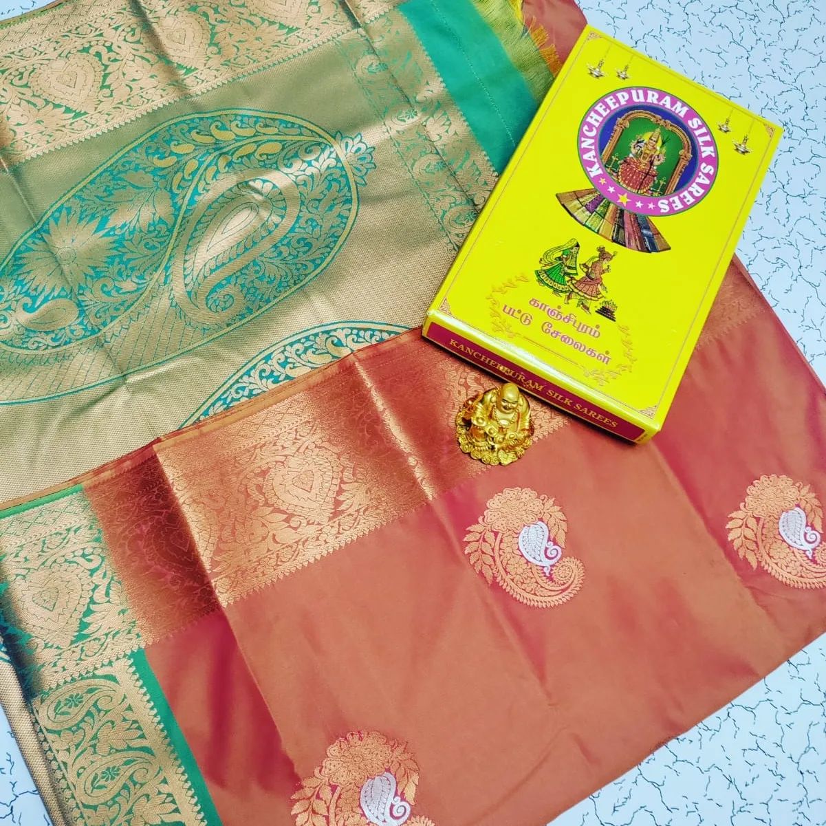 menaka__collections Facebook ad