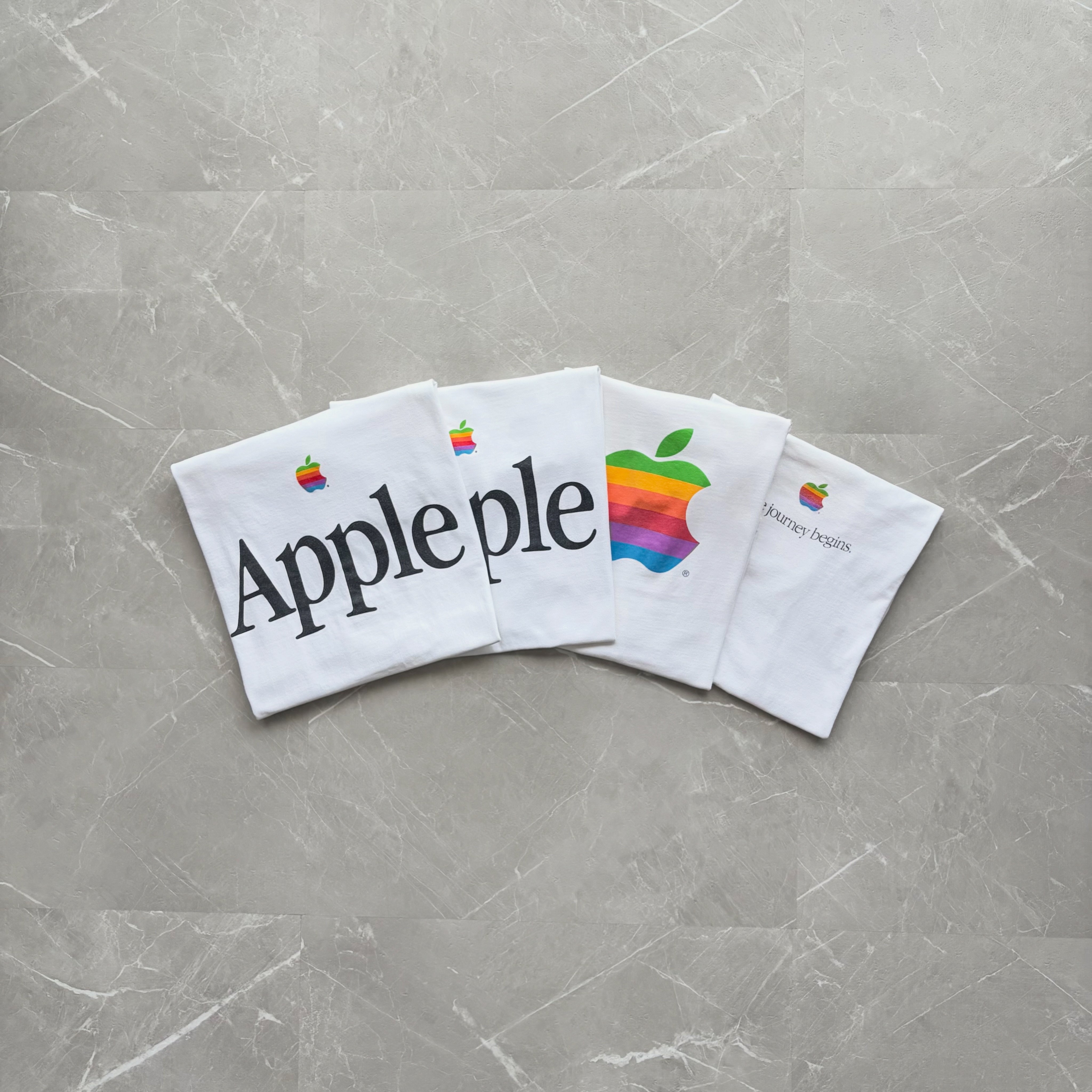 flexx.tokyo Facebook ad: 90s Apple/アップル