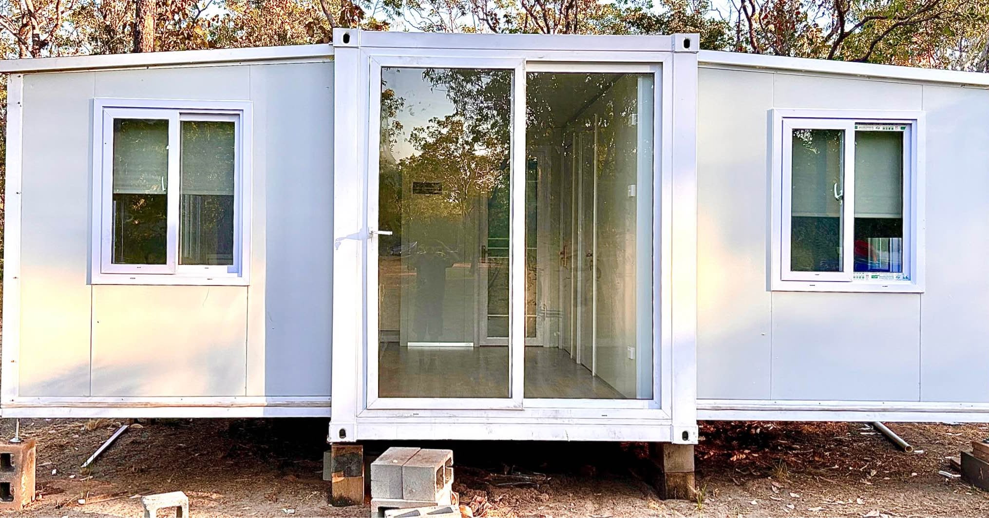 Anwar Albatat Facebook ad: Container House, Brand New