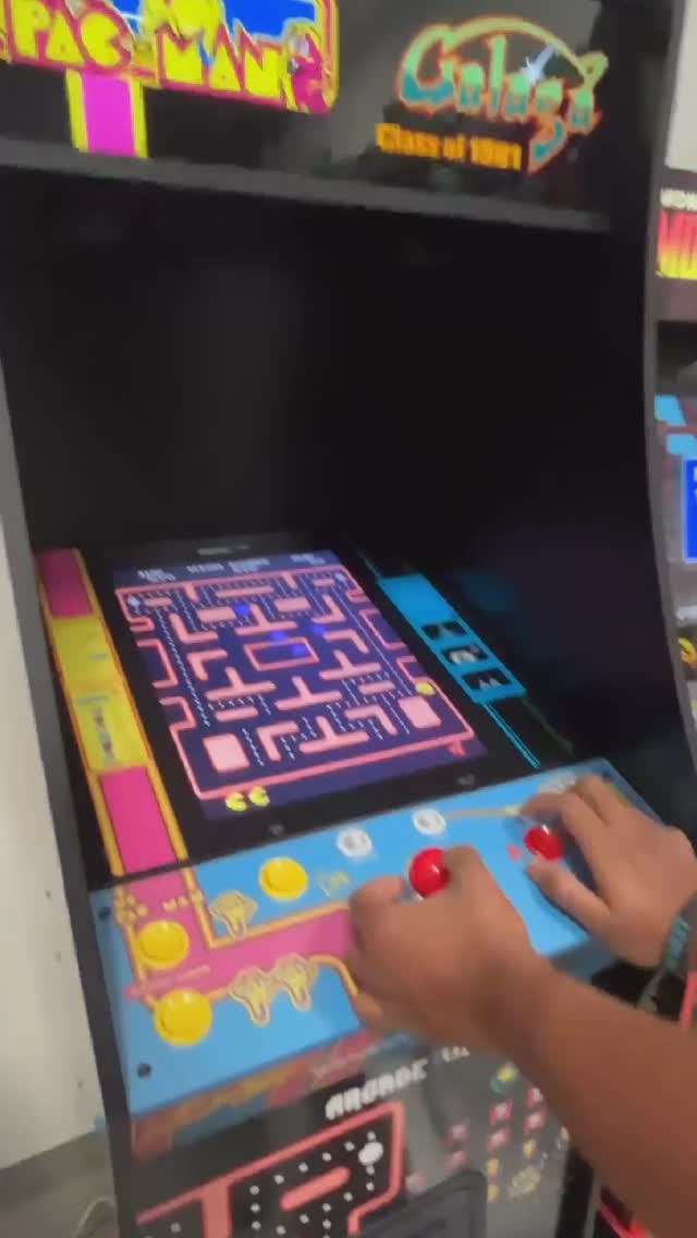 Happy Hoopla UAE Facebook ad: Remember the games you never wanted to stop…