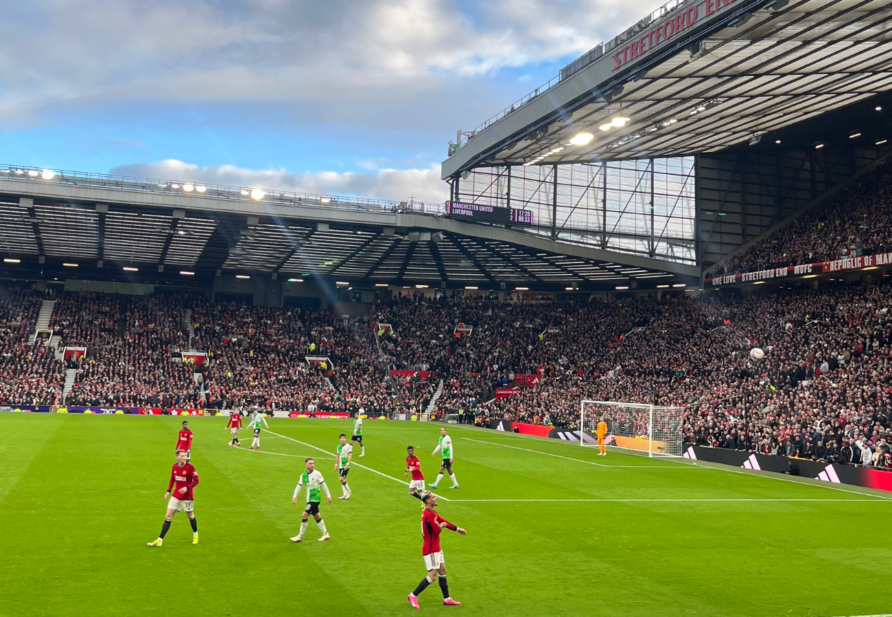 Groundhopping Tours Facebook ad: Rejser til Premier League 2025/26