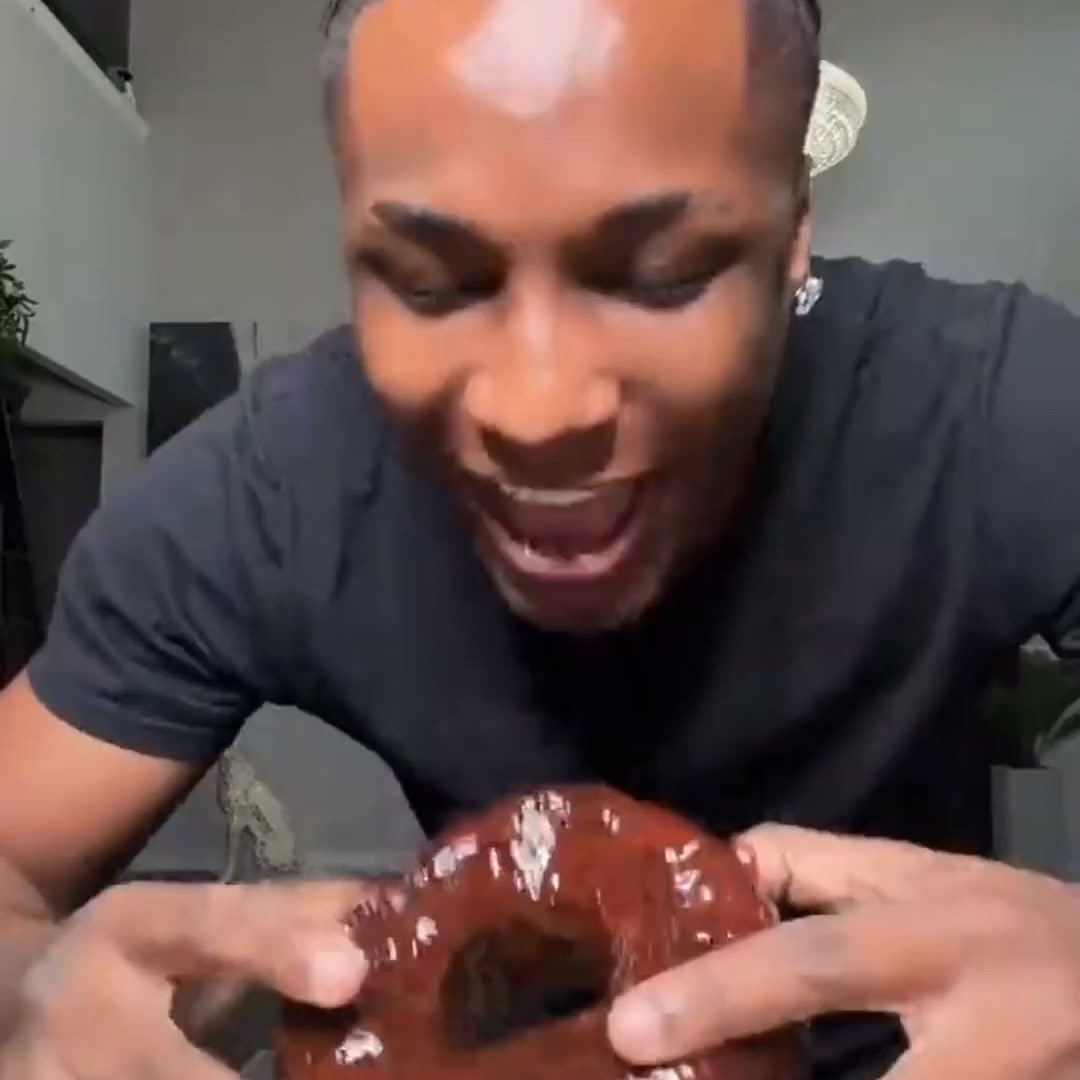 TikTok - US Facebook ad: Kick back and relax with TikTok