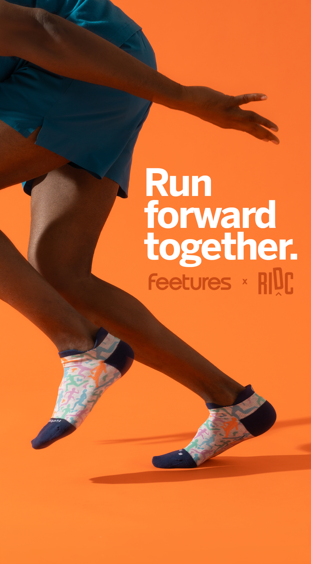 Feetures Facebook ad