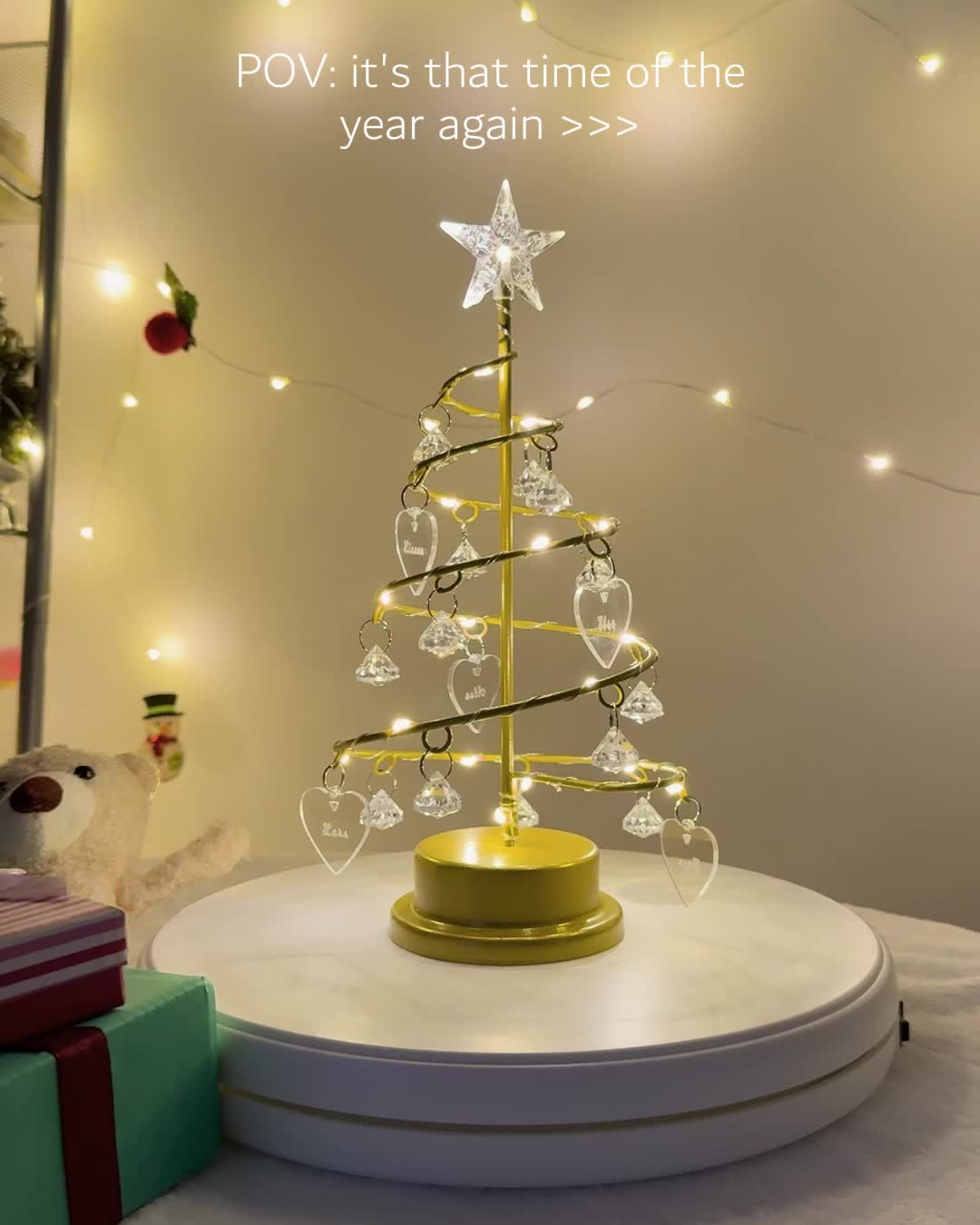 Ristal Facebook ad: Personalized Christmas Tree Light