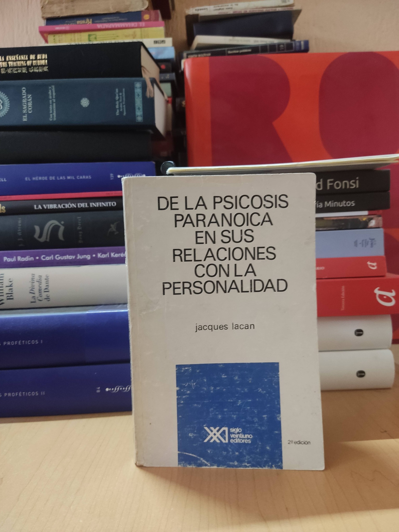 Libros Ocotlán Facebook ad: Este mes del amor y la amistad regala…