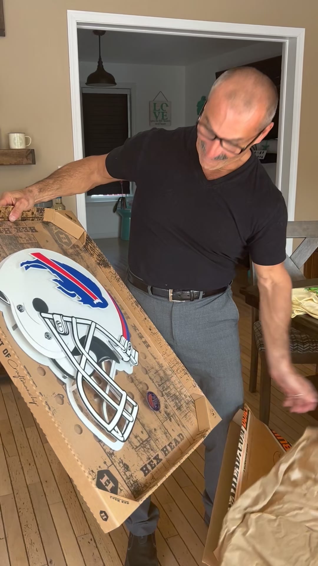 Hex Head Art Facebook ad: Get the Fan Cave Ready