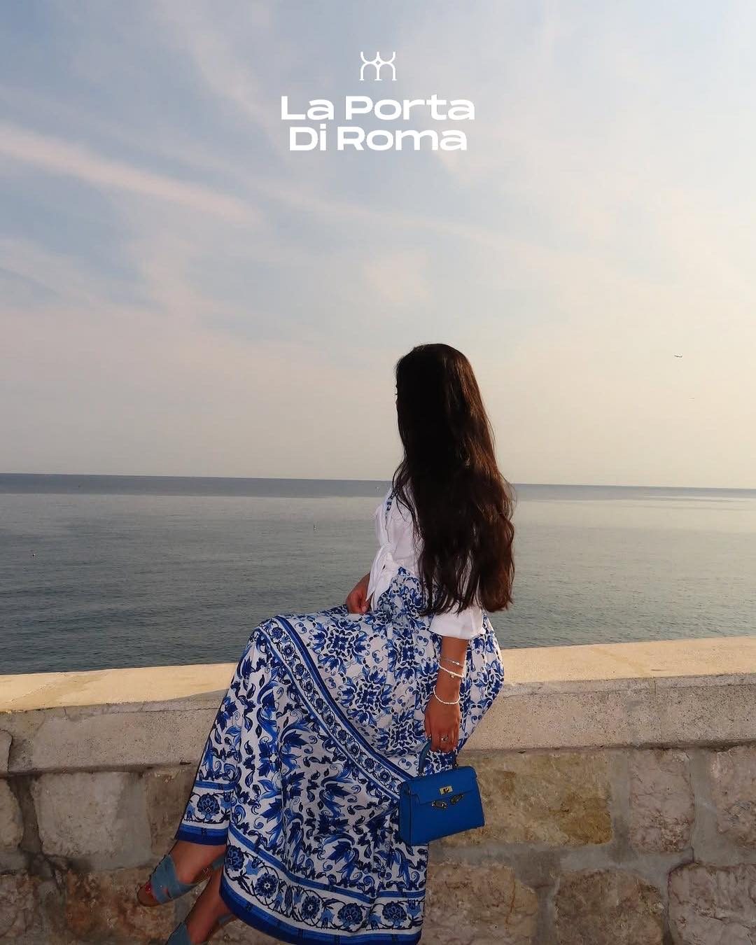 La Porta Di Roma - Online Boutique Facebook ad: أنوثة هادئة، حضور ناعم، وأناقة