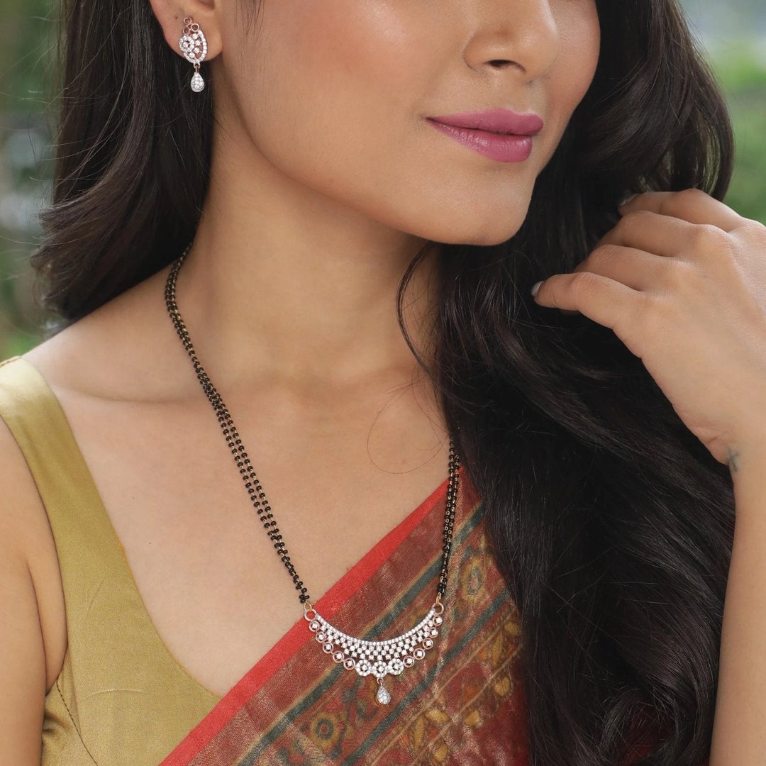 Tarinika Jewelry Facebook ad