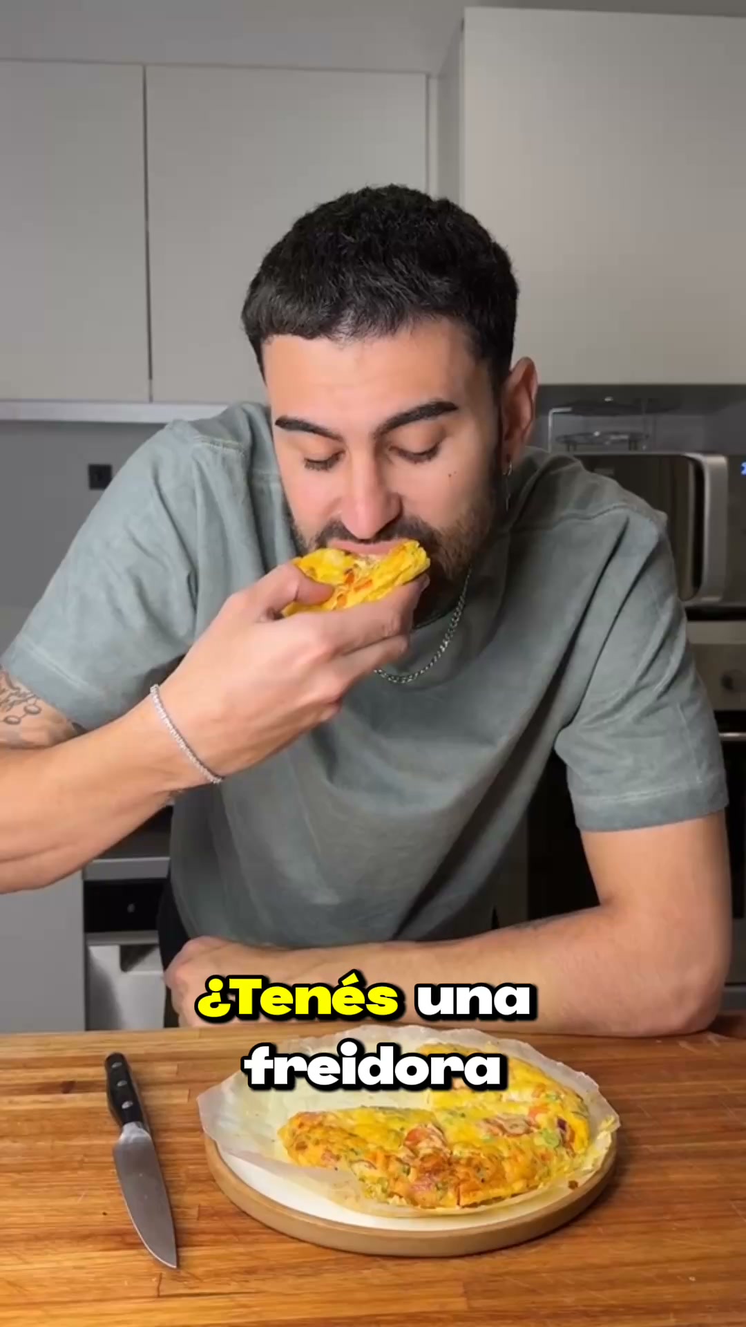 Come Saludable Facebook ad: 1000 Recetas para Freidora de Aire