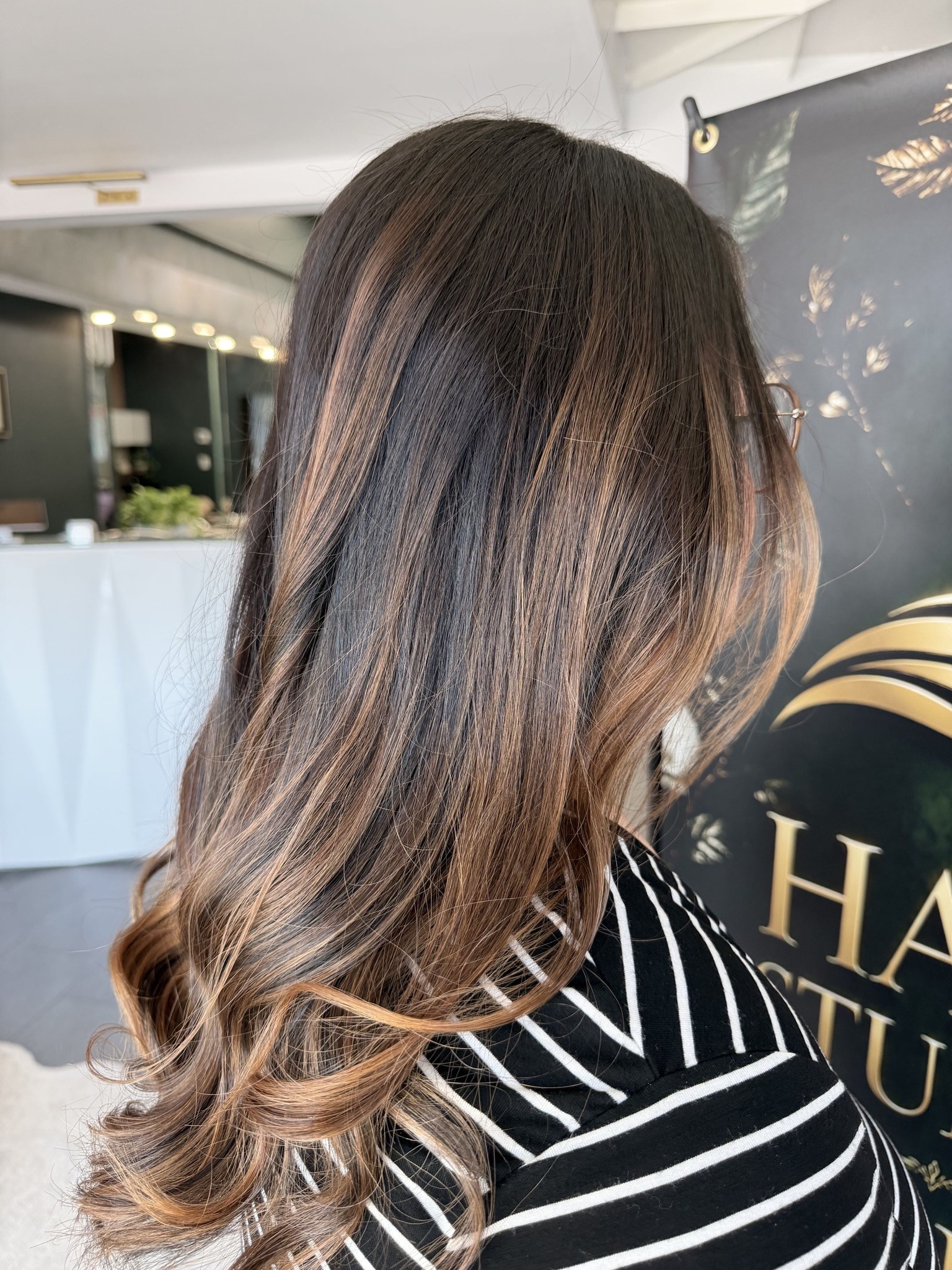 Urban Hair Studio Facebook ad: Beautiful balayage